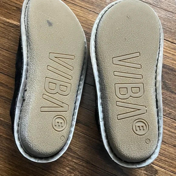 VIBAE Slip on cloth shoes - Picture 3 of 8